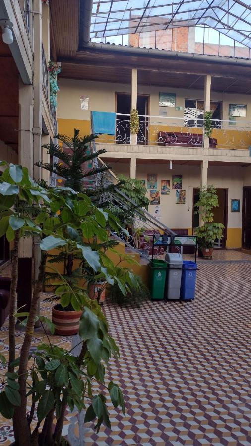 איפיאלס Hotel Valparaiso מראה חיצוני תמונה