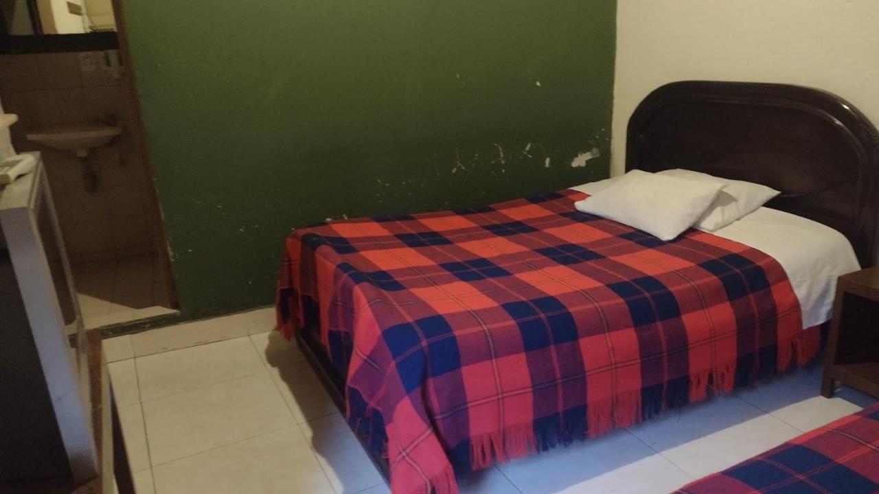 איפיאלס Hotel Valparaiso מראה חיצוני תמונה